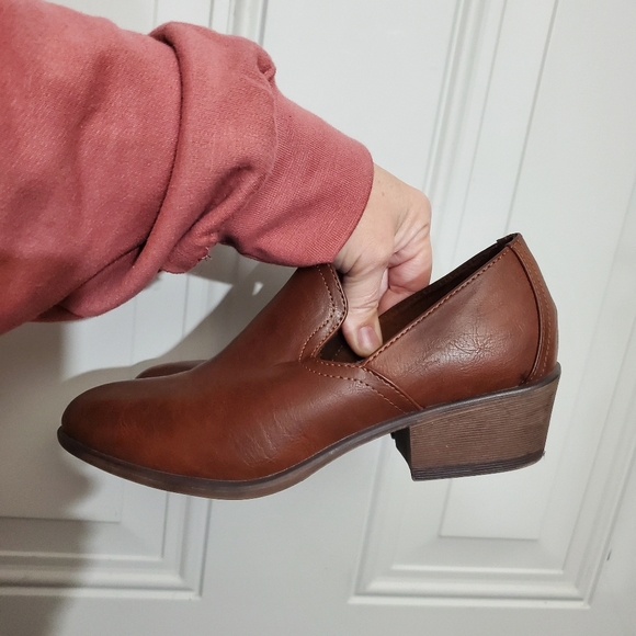 Pierre Dumas Size 6 MAY-135 Slip-on Mid-Heel Loafers EUC - Picture 7 of 10